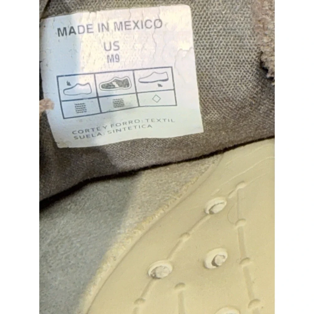 CROCS WALU Men's Size 9 Canvas Slip-On Boat Shoes Loafers Tan Khaki Brown